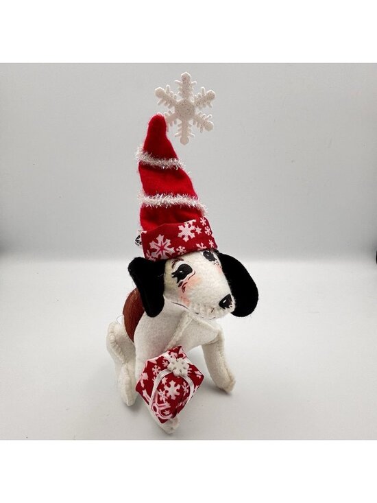 Annalee Dolls Other - 2009 Annalee Dolls Christmas Hound Puppy Dog Snowflake Red Hat Gift Present 7”